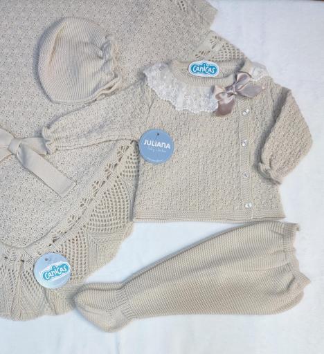 Conjunto bolero cuello puntilla gorro y polainas [0]
