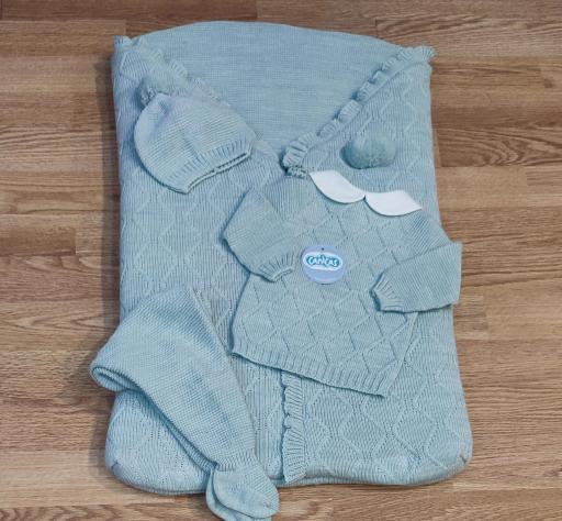 Conjunto 3p rombos gorro y polainas [2]