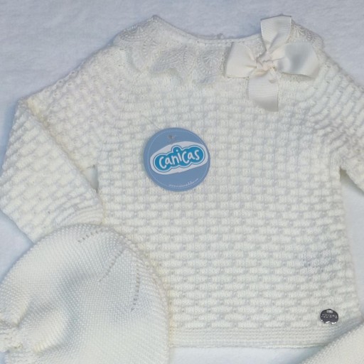 Conjunto bolero cuello puntilla gorro y polainas [1]