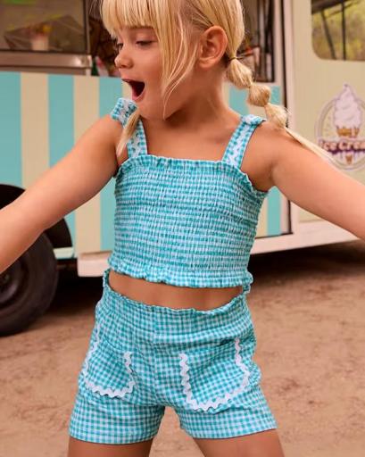 Conjunto short  y top nido de abeja niña