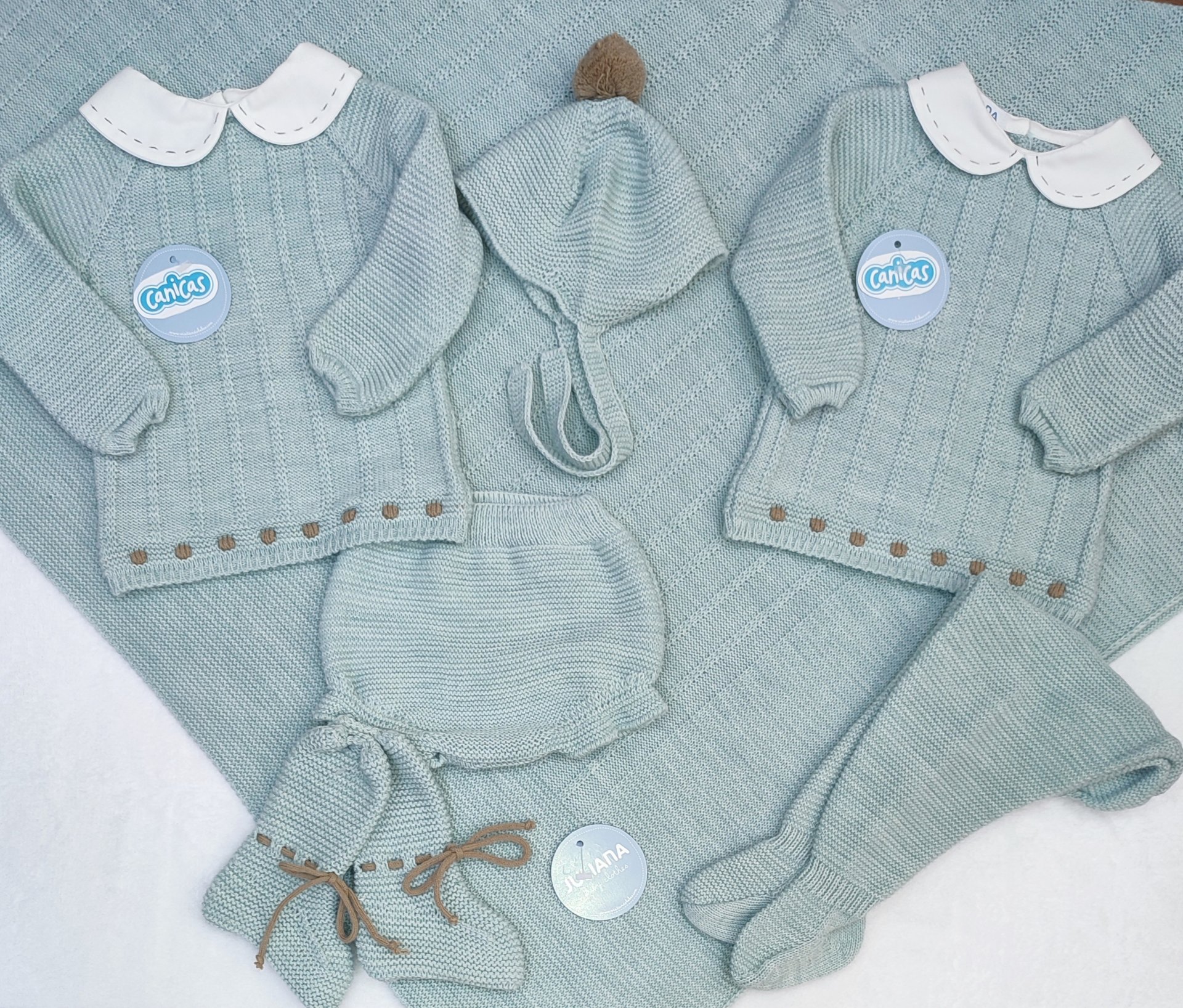 conjunto-recogidos-punto-v.menta.jpg
