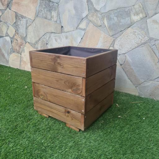 Jardinera 40x40x40 Lasur Nogal [2]