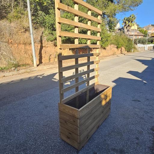 Jardinera a medida 90x30x50 con celosia [2]