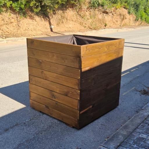 Jardinera 75x75x80 [2]