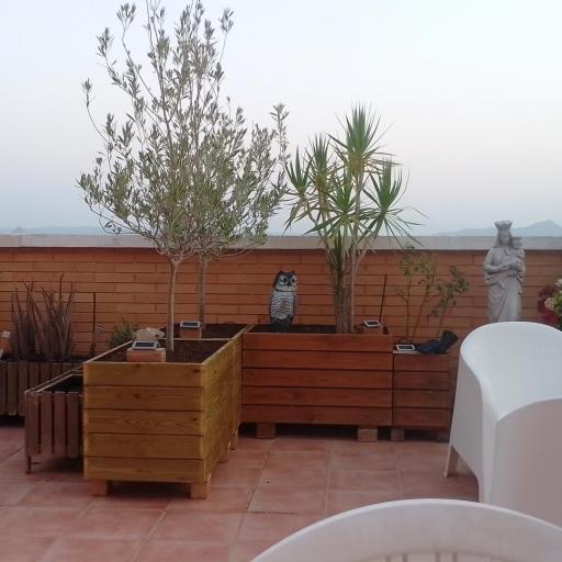 Imagen 20752414 de valoración de Jardinera 80x50x50
