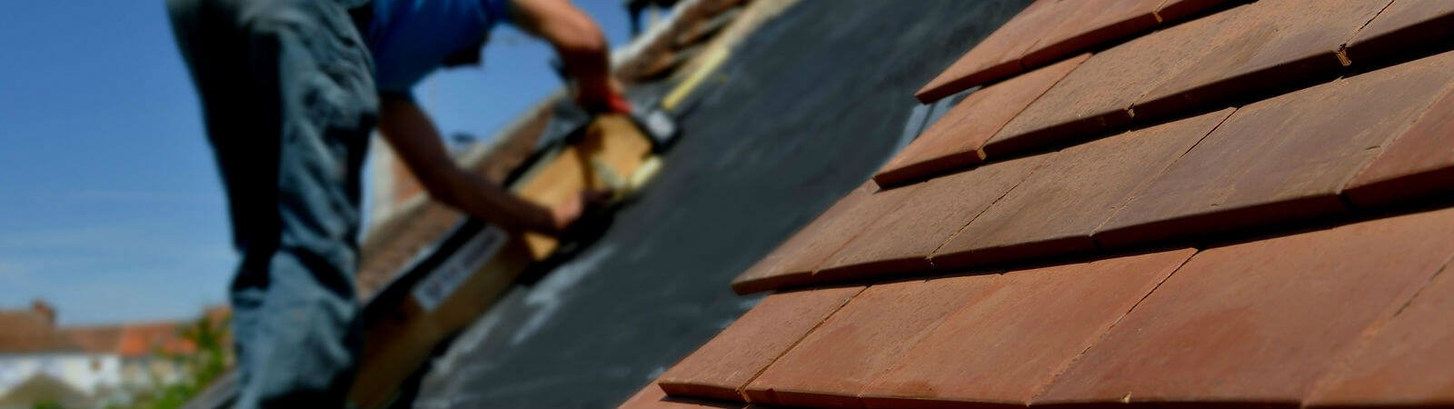 1600x450-reparacion-de-tejados-y-cubiertas-en-barcelona_tcm557-482569.jpg