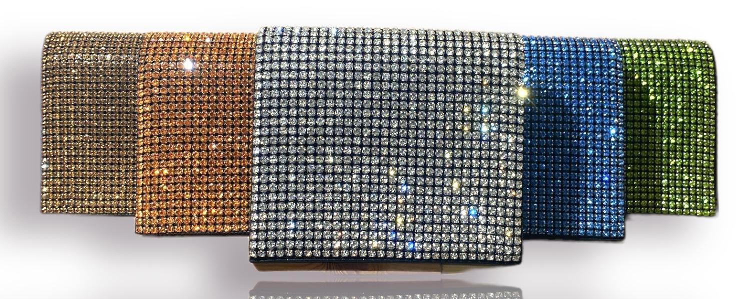 Clutches, Brillis y strass