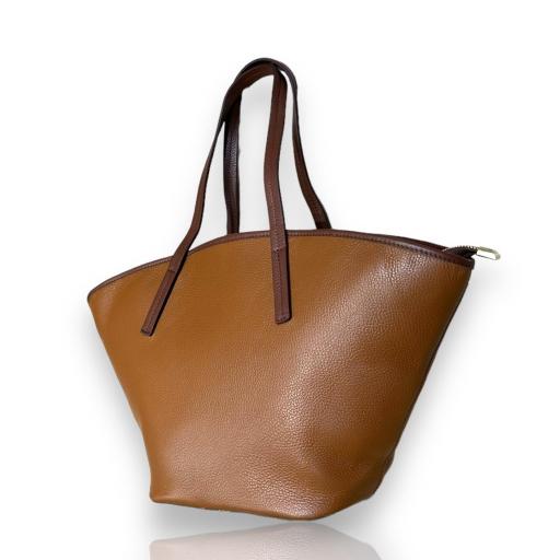 Shopper Media luna camel