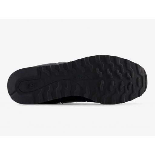 Zapatillas New Balance 373 v2 Negra Entera [3]