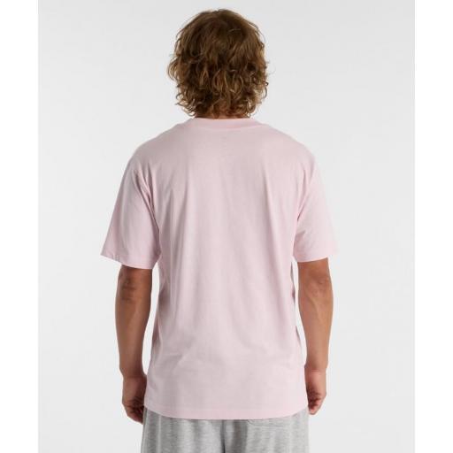 Camiseta New Balance Sport Essentials Algodón Rosa [2]