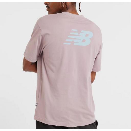 Camiseta New Balance Relaxed Logo Rosa Oscuro [2]