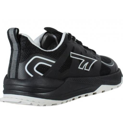 Zapatillas Respetuosas Hi-Tec Sensor Trail Negras [2]