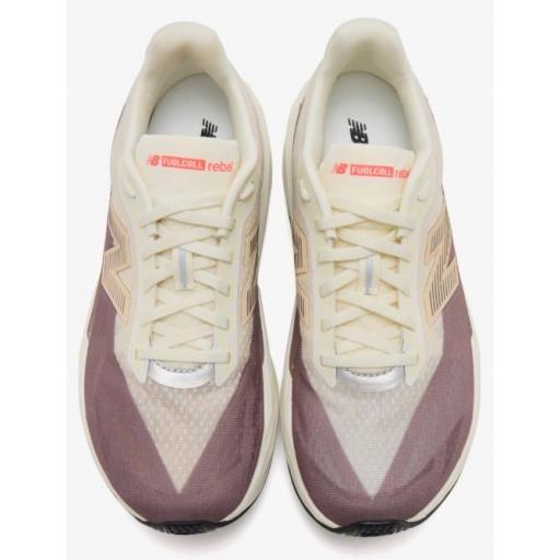 Zapatillas New Balance FuelCell Rebel v5 Mujer Blanco/Marrón [2]