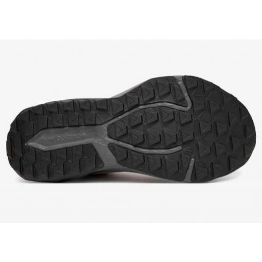 Zapatillas New Balance Dynasoft Nitrel v6 Marrón [4]