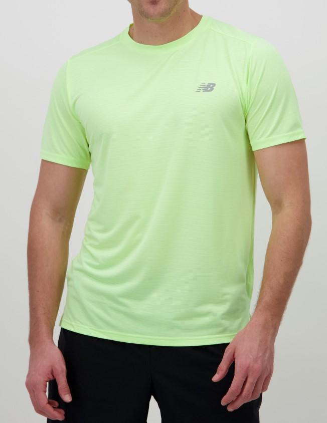 Camiseta New Balance Sport Essentials Amarilla