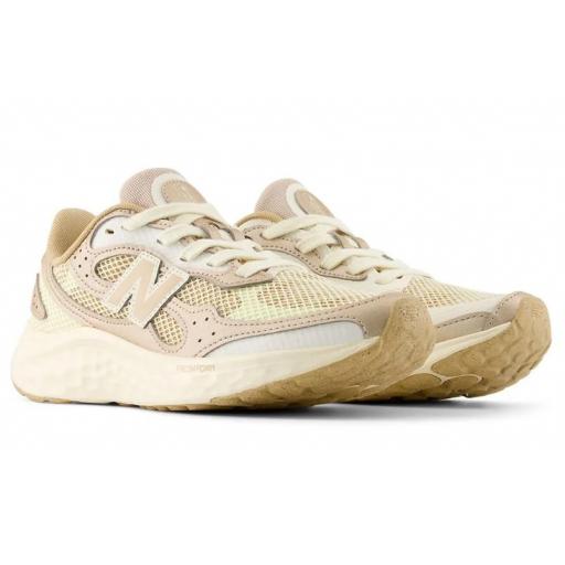 Zapatillas New Balance Fresh Foam Arishi v4 Tiralux [1]