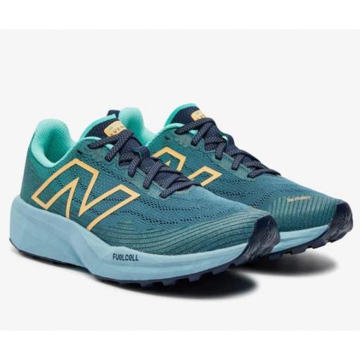 Zapatillas New Balance FuelCell Venym Mujer Verde Jade [1]