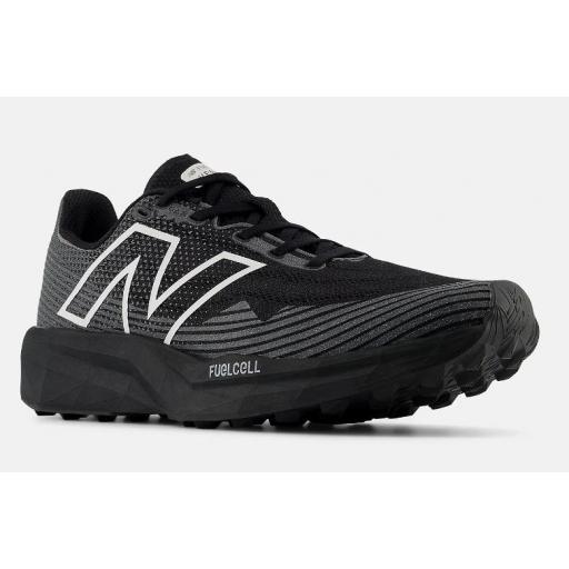 Zapatillas New Balance FuelCell Venym Negro [1]