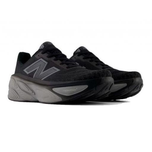 Zapatillas New Balance Fresh Foam X More v5 Negro [2]