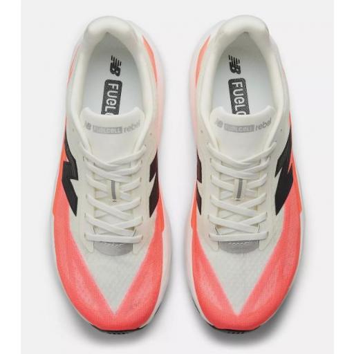 Zapatillas New Balance FuelCell Rebel v5 Blanco/Naranja [2]