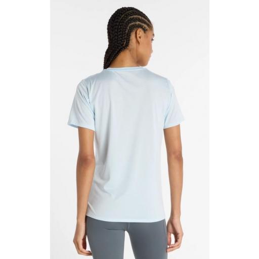 Camiseta New Balance Sport Essentials Mujer Celeste [2]