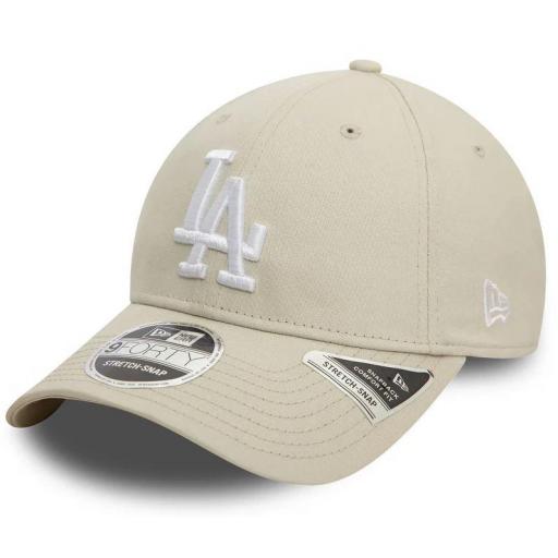 Gorra New Era LA Dodgers Stretch 9Forty Beige