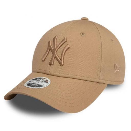 Gorra New Era New York Yankees 9 Forty Marrón Claro