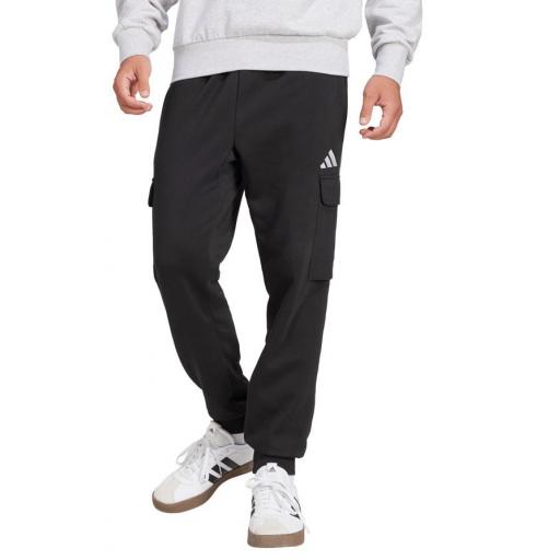 Pantalón Largo Adidas Feelcozy Cargo Negro. [1]