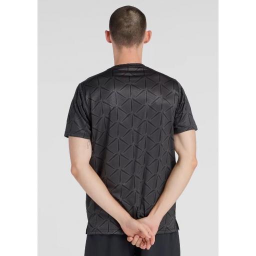 Camiseta New Balance Sport Essentials Printed Negra [1]