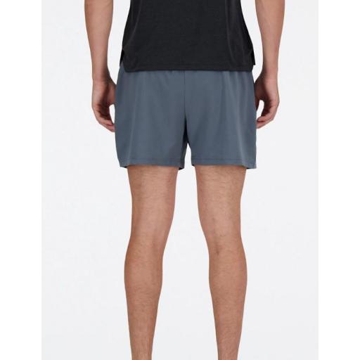 Pantalón Corto New Balance Sport Essentials Gris [3]