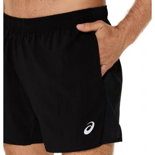 Pantalón Corto Asics Core 5" Short Negro [1]