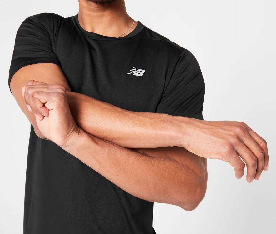 Camiseta New Balance Sport Essentials Negro
