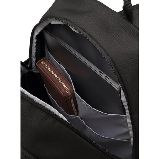 Mochila Under Armour Hustle Sport Negra [2]