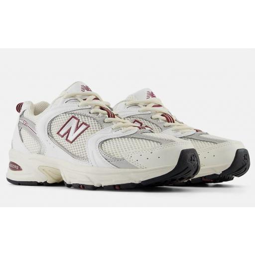 Zapatillas New Balance 530 Sea Salt/Mercury Red [1]