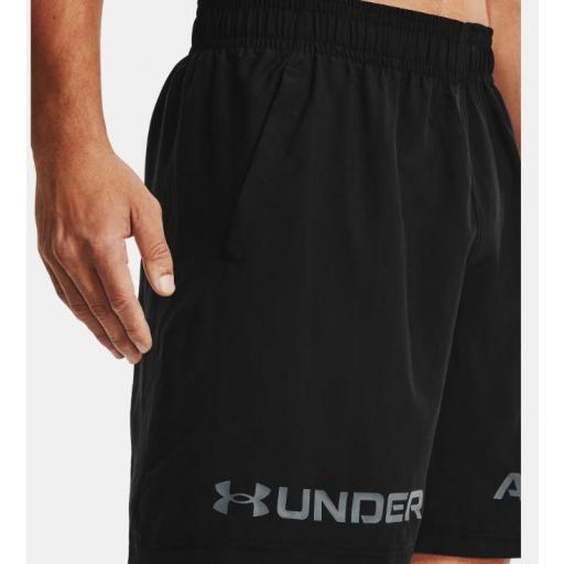 Pantalón Corto Under Armour Woven Graphic Wordmark Negro [2]