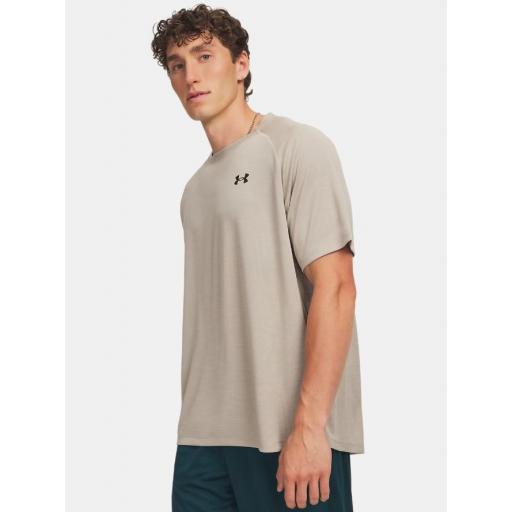 Camiseta Under Armour Tech Textured Marrón Claro