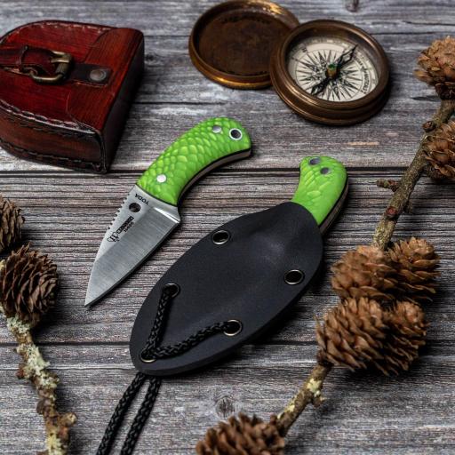 Cuchillo Verde Funda Kydex YODA (BÖHLER) CUDEMAN 