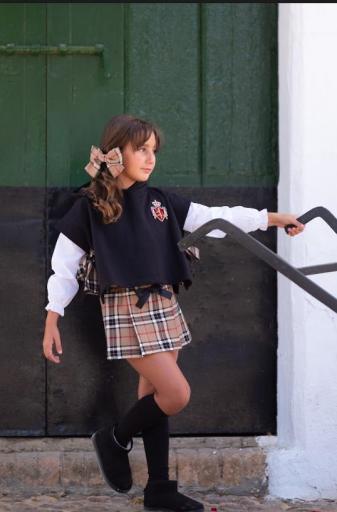 Mon Petit Bonbon - Conjunto sudadera /chaleco y falda pantalón burberry IM168 y IM170 [0]