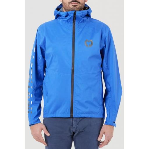 Abrigo impermeable con capucha [2]