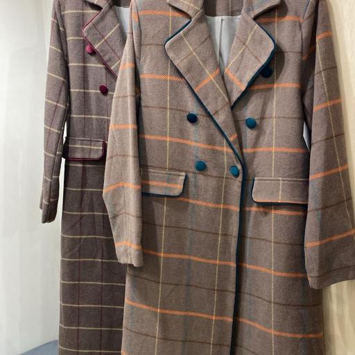 Abrigo cuadros