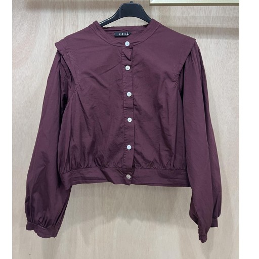 Camisa burdeos corta