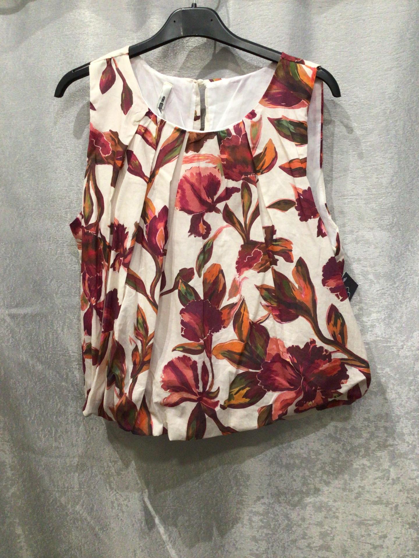 TOP DE FLORES TALLA ÚNICA