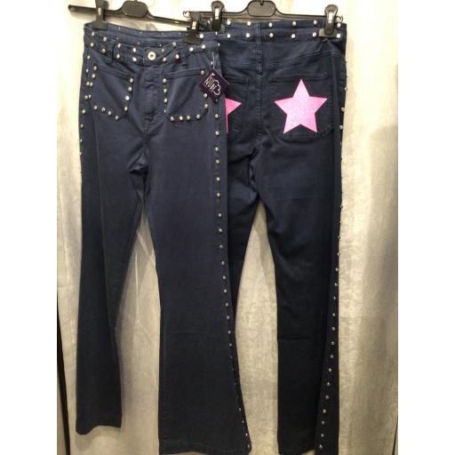 PANTALÓN 