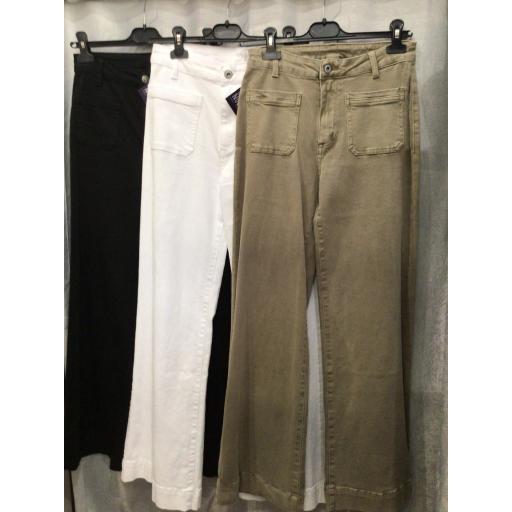 PANTALÓN 
