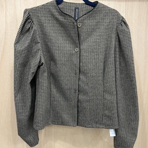 Chaqueta espiguilla lana 