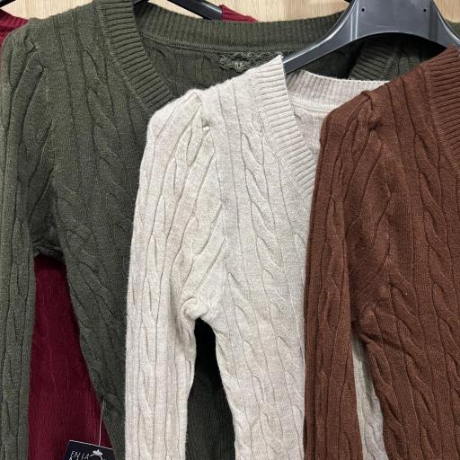 Jersey canalé cuello pico  [1]