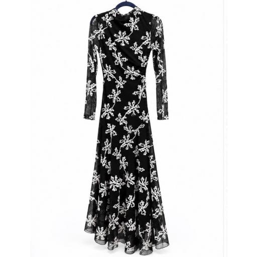Vestido bordado