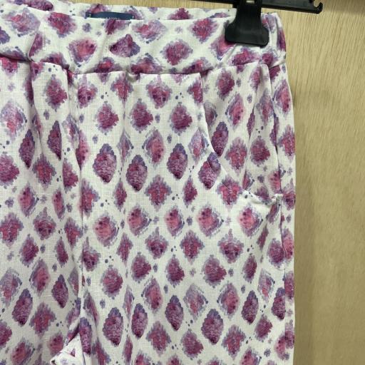 Pantalón  [1]