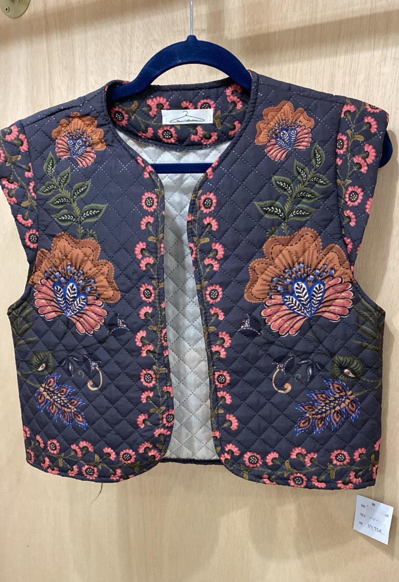 Chaleco gris floreado