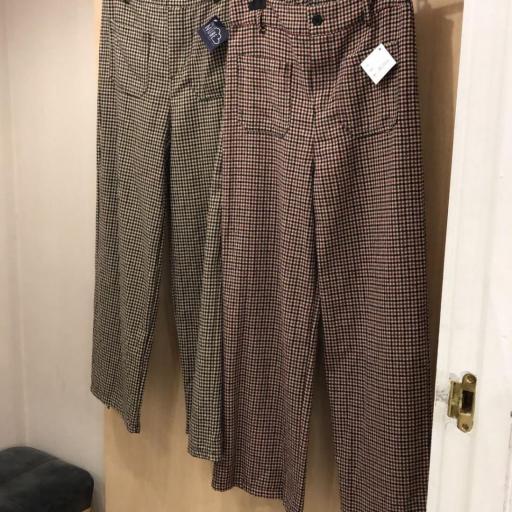 Pantalón pata de gallo